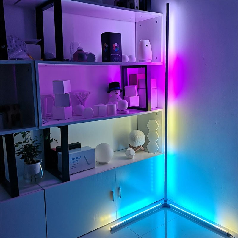 Led Rgb Hjørnelampe Sølv Med Fjernbetjening