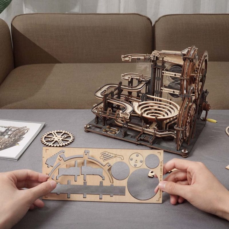 3D kuglebane i træ – Marble Night City fra Rokr™ (LGA01)