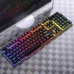 Gaming tastatur med RGB lys