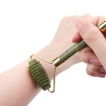 Jade face roller