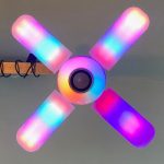 LED pære med indbygget højttaler