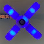 LED pære med indbygget højttaler