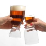 Kombineret øl og shot glas