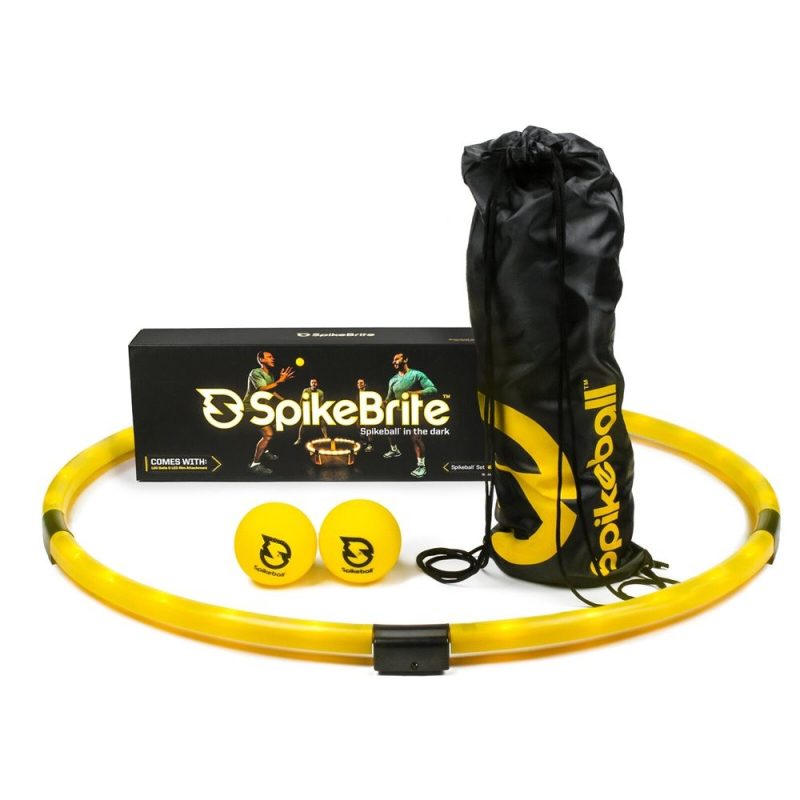 SpikeBrite – Spil Spikeball i mørke