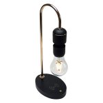 Smart lampe med svævende pære