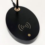 Smart lampe med svævende pære