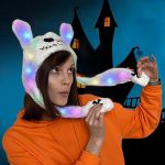 Halloween hat med lys og bevægelige ører
