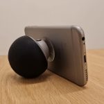 Mini transportabel bluetooth højttaler med paddehat design