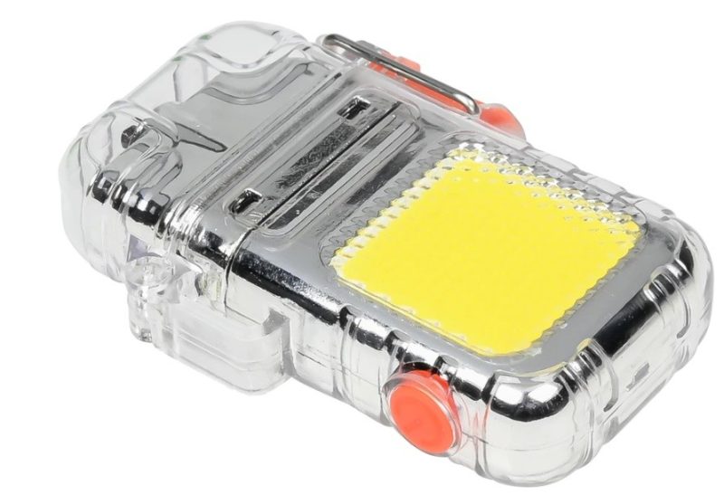 Elektronisk plasma lighter med lommelygte Elektronisk plasma lighter med lommelygte