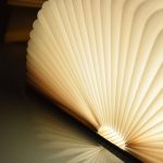 Boglampe med LED-lys Boglampe med LED-lys