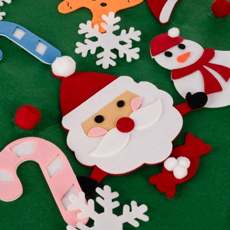 Pynt selv juletræ til børn