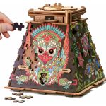 Cluepuzzle – Pyramid of the sun puzzle box
